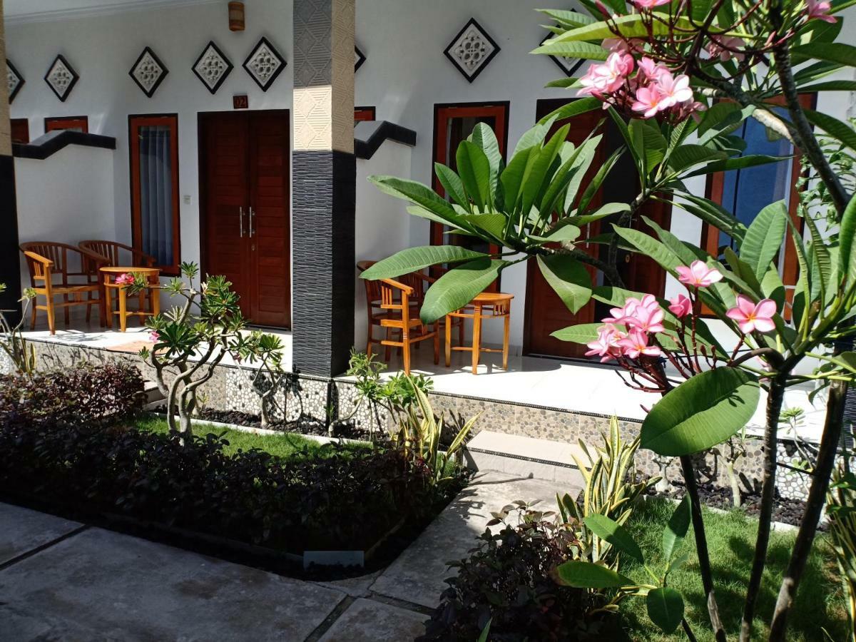 Dwiki Putra Home Stay 蓝梦岛 外观 照片