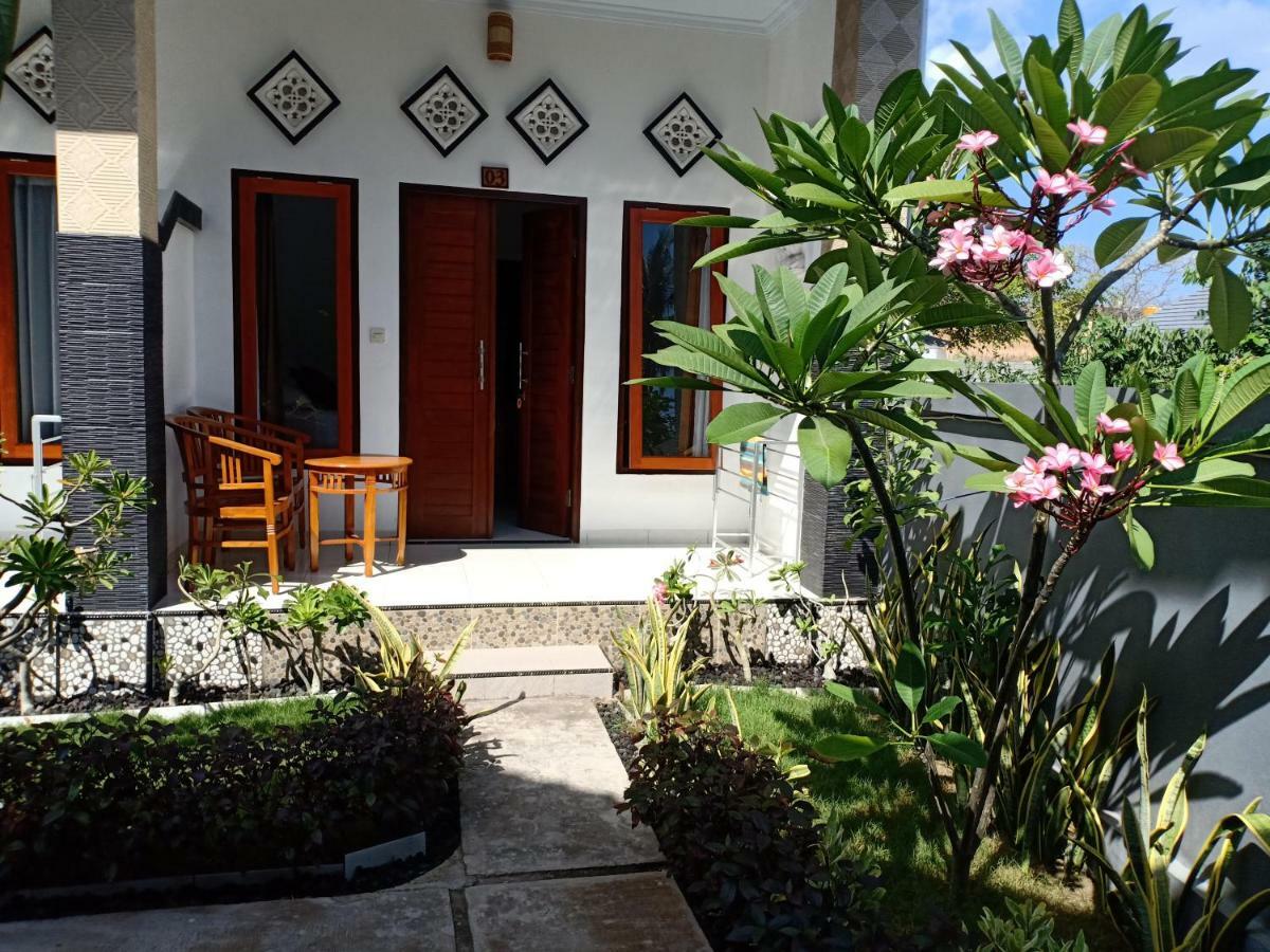 Dwiki Putra Home Stay 蓝梦岛 外观 照片