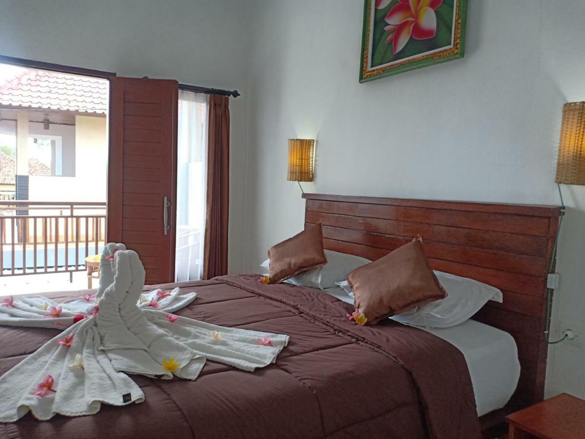 Dwiki Putra Home Stay 蓝梦岛 外观 照片